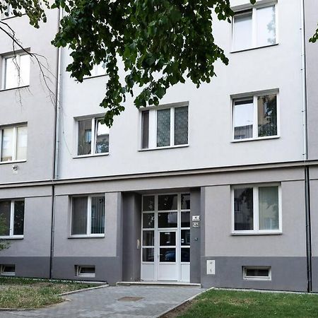 Tranquility Apartement - Brno Luaran gambar